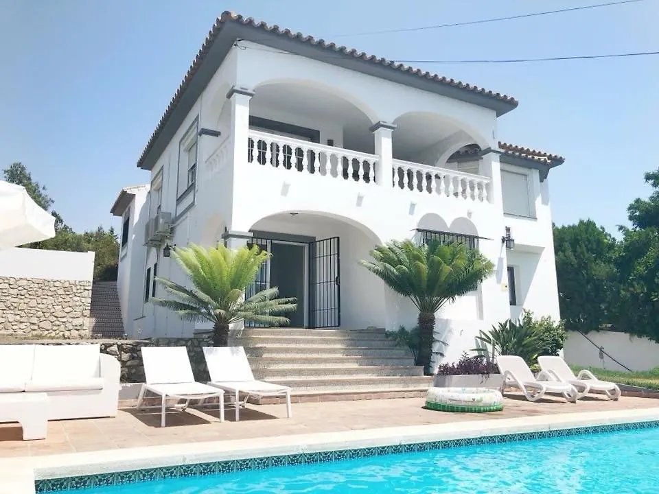 Villa With A Big Garden And Heated Pool Málaga 0*,  Spanien